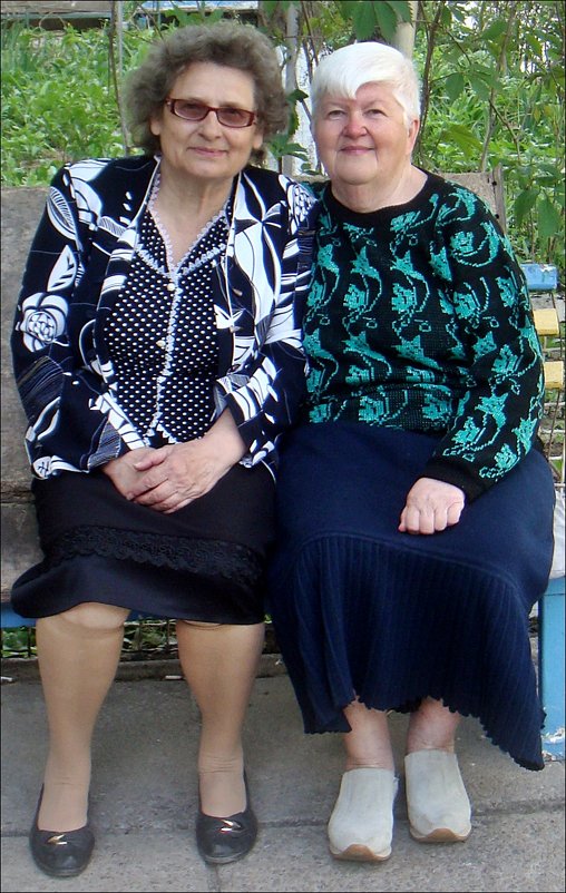 Лидия и Екатерина - мои соседки по подъезду - Нина Корешкова