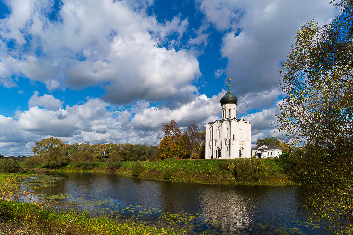 Церковь Покрова Богородицы на Нерли. - Игорь 