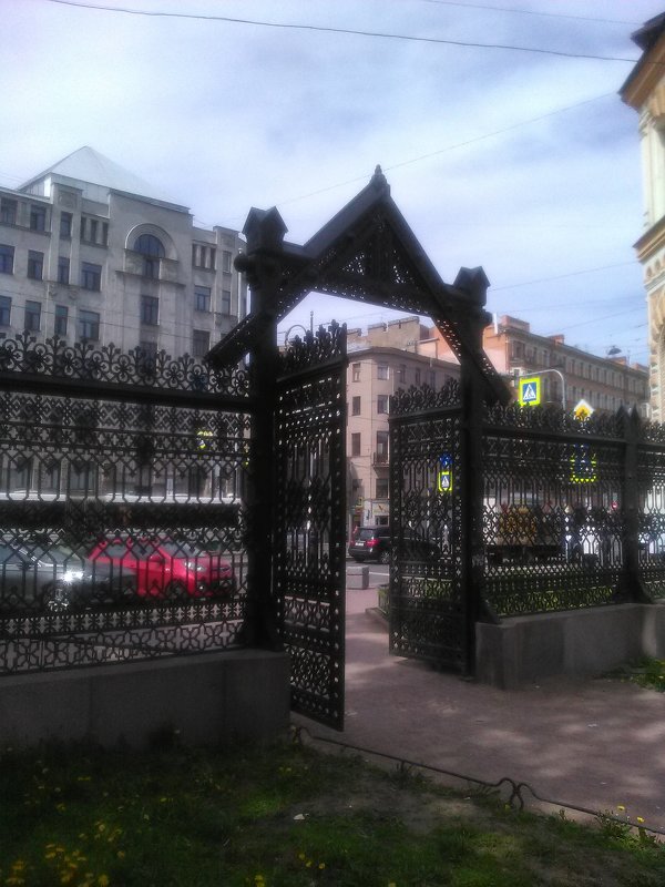 Знаменитая решетка Сан-Галли. (Санкт-Петербург). - Светлана Калмыкова