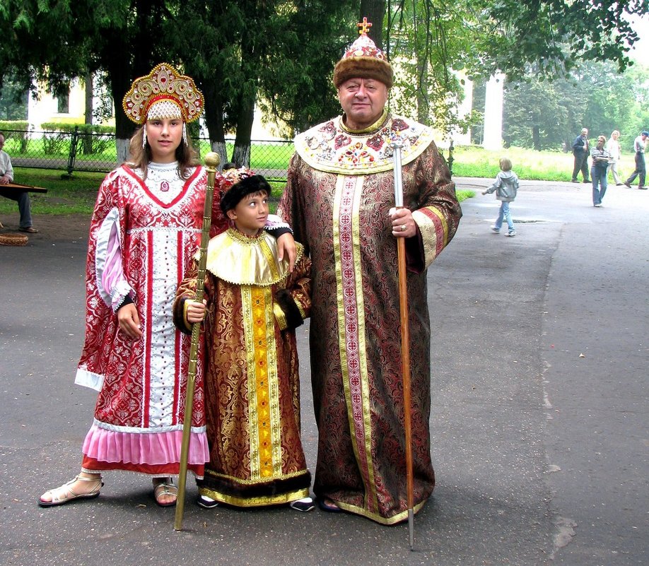 ЦАРСКАЯ СЕМЬЯ - Анатолий Восточный