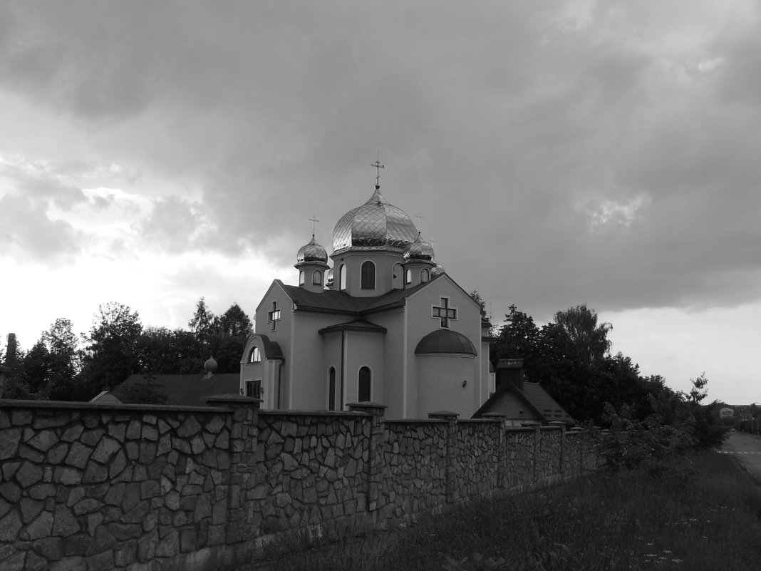 Православный   храм   в    Ивано - Франковске - Андрей  Васильевич Коляскин