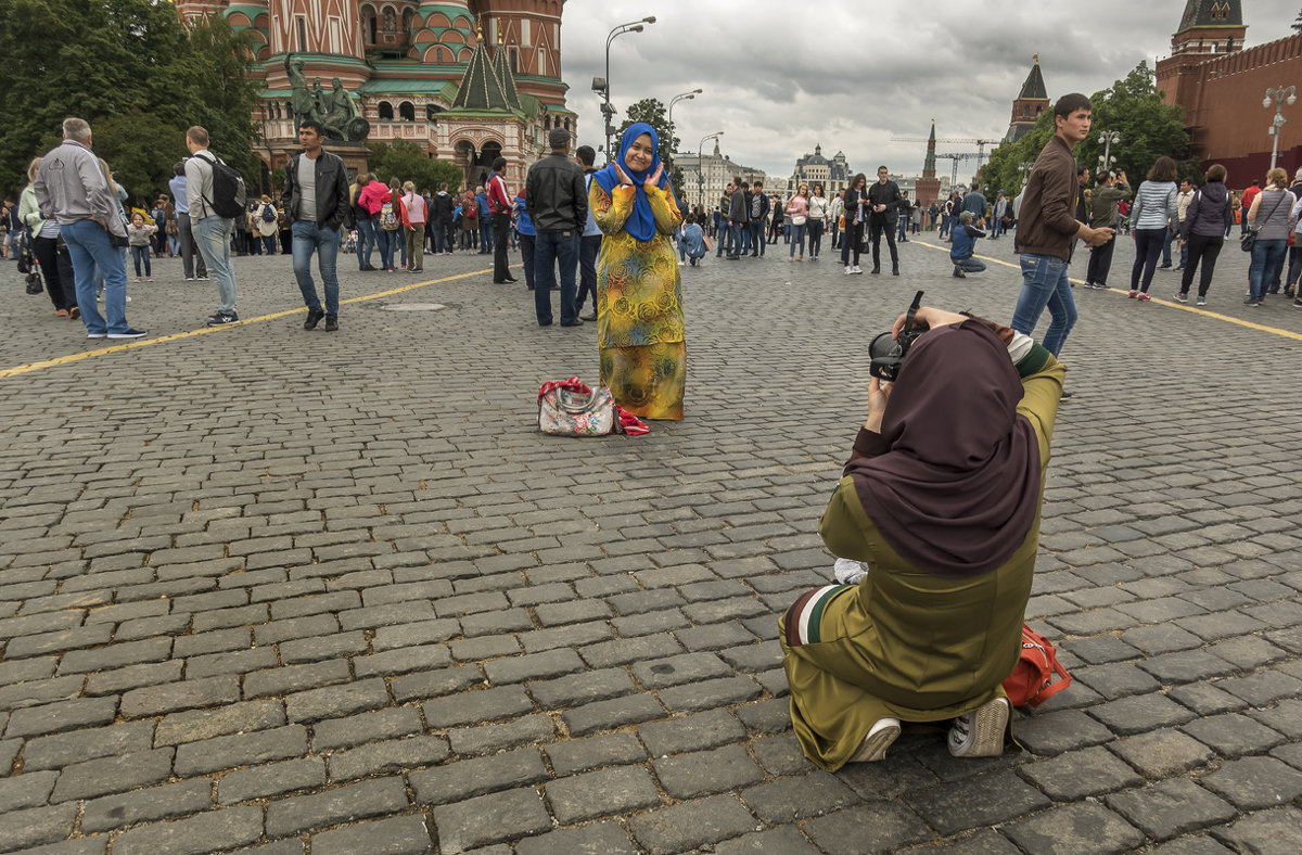 Гости Москвы - Алексей Окунеев