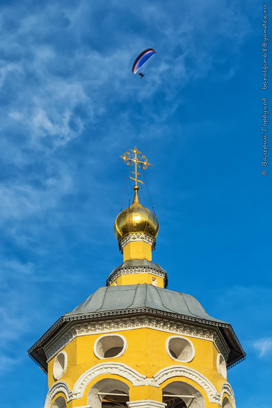 Над золотыми куполами (Муром) - Валерий Горбунов
