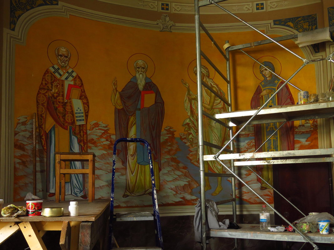 В храме идут реставрационные работы - Андрей Лукьянов
