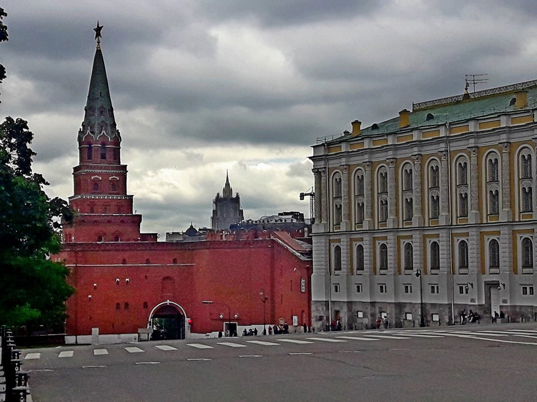 Башни Кремля - Tata Wolf