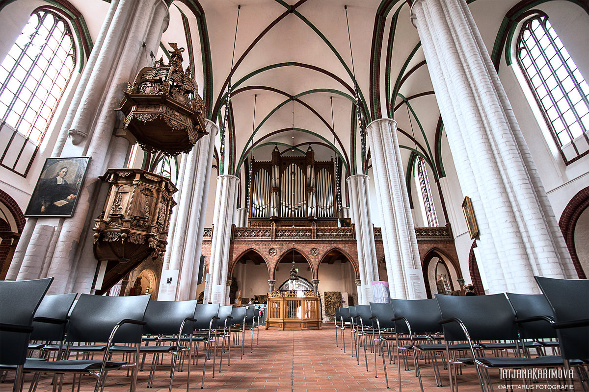 Nikolaikirche. Одна из самых старинных церквей в Берлине - Татьяна Каримова