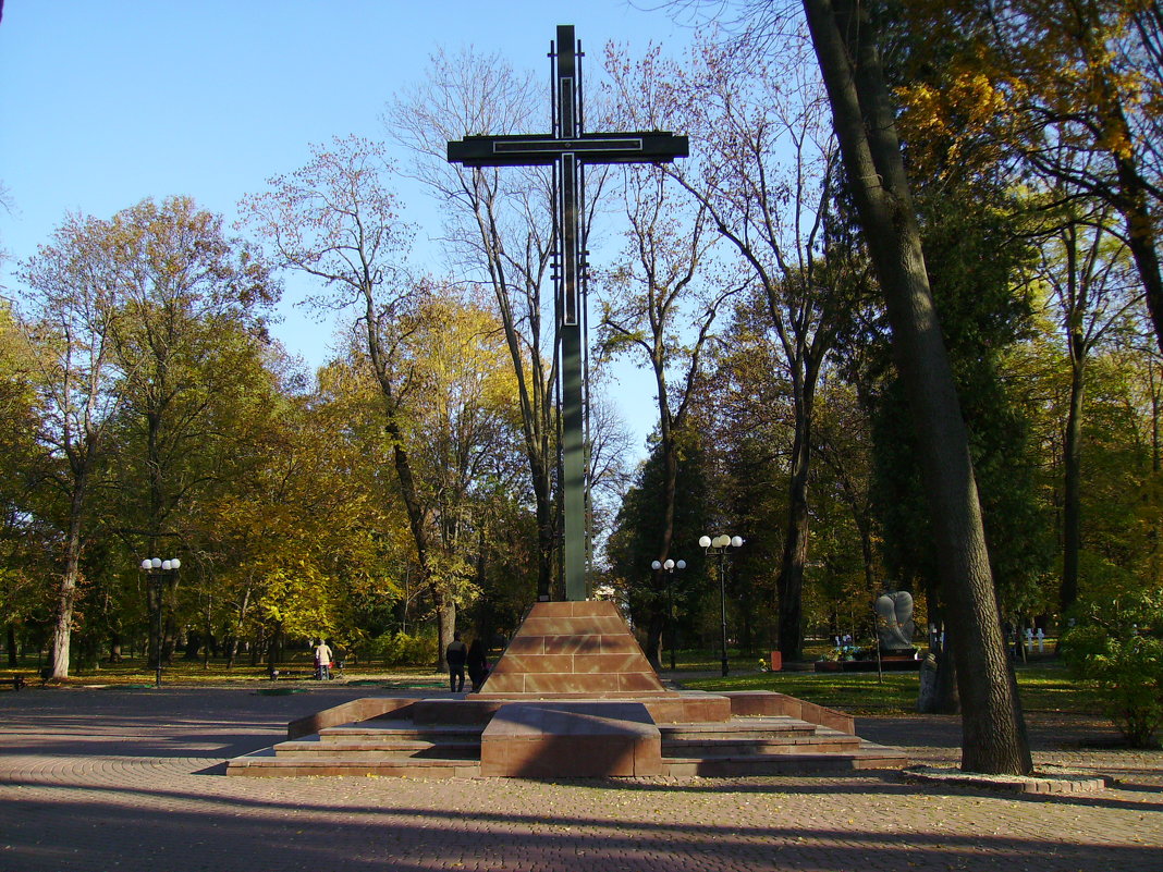 Могила  жертв   сталинских   репрессий   в   Ивано - Франковске - Андрей  Васильевич Коляскин