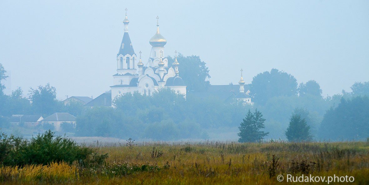 Никольская церковь туманным утром - Сергей 