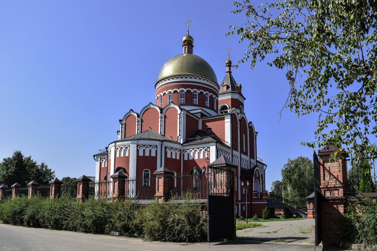 Храм Святой Троицы в Карабанове - Татьяна 