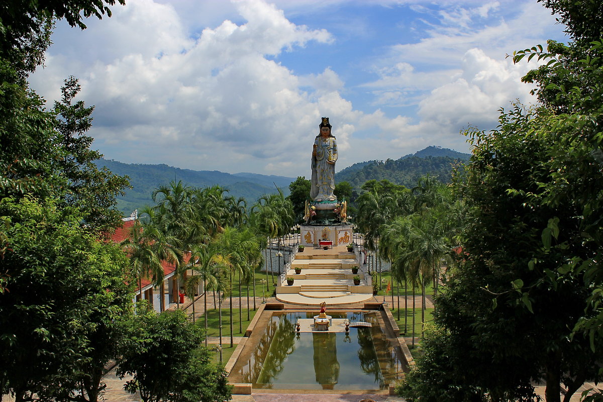 Вид с площадки храма Банг Рианг - Александр 