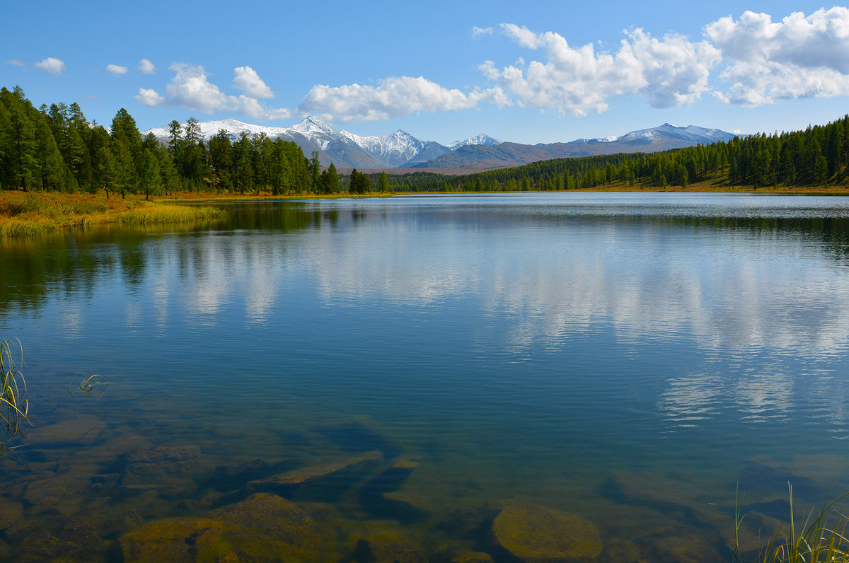 Озеро в горах. - Валерий Медведев