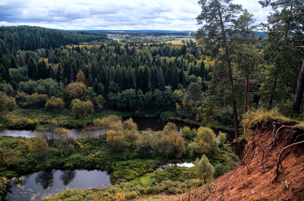 Вид на реку Чепцу и золотую осень с горы Байгурезь - Владимир Максимов