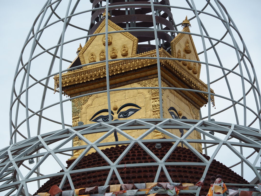 Тибетский Храм в Буддийском центре - Китай. - Олег Дейнега