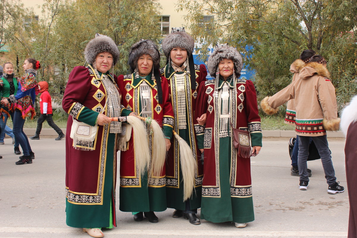 Красивые якутские девушки (24 фото)