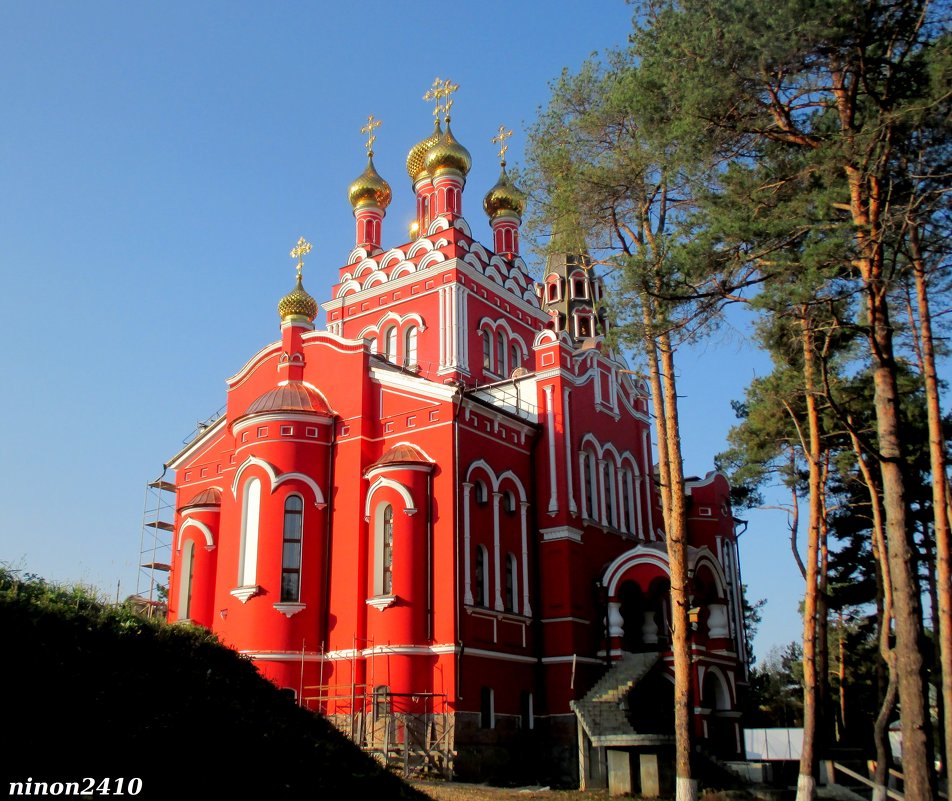Пантелеимоновский храм в Кисловодске - Нина Бутко