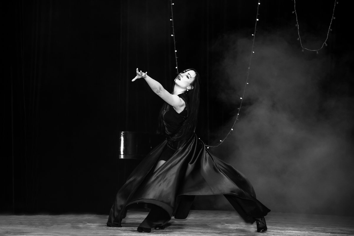 В танце - Viktor Rusakov - project Русаков