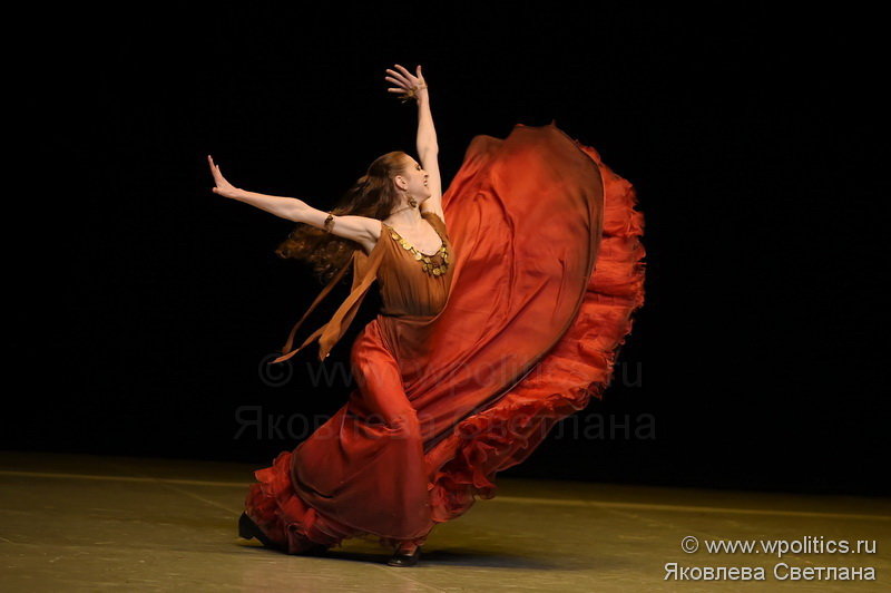 Характерный танец - Светлана Яковлева