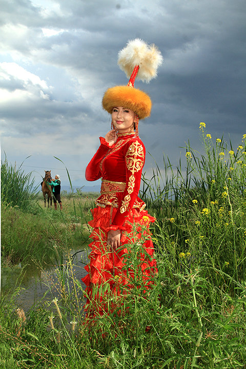 казахская девушка - Алтынбек Картабай