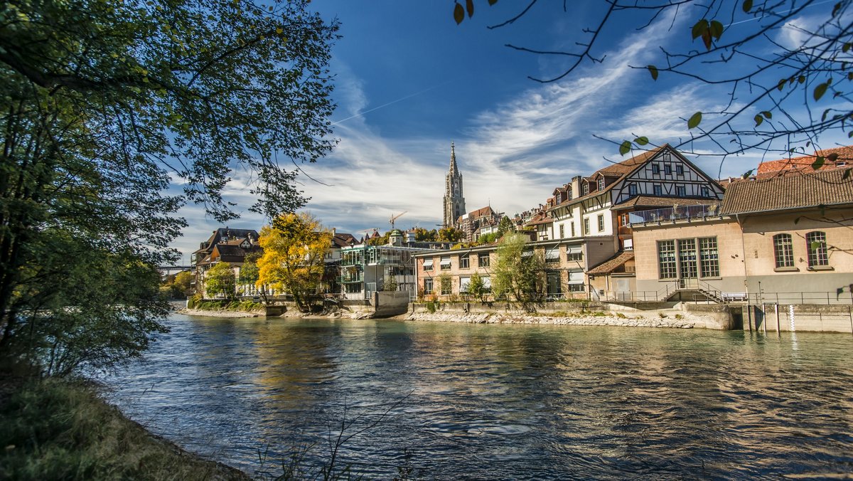 autumn day in Bern - Dmitry Ozersky