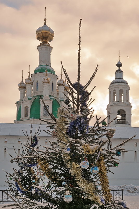 Накануне Рождества, в Толгском монастыре - Николай Белавин