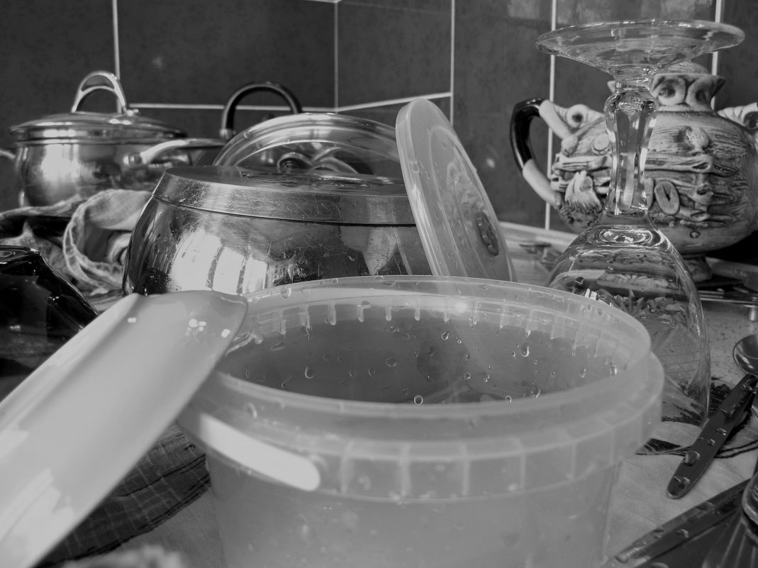 Мытье посуды - Ирина Хан