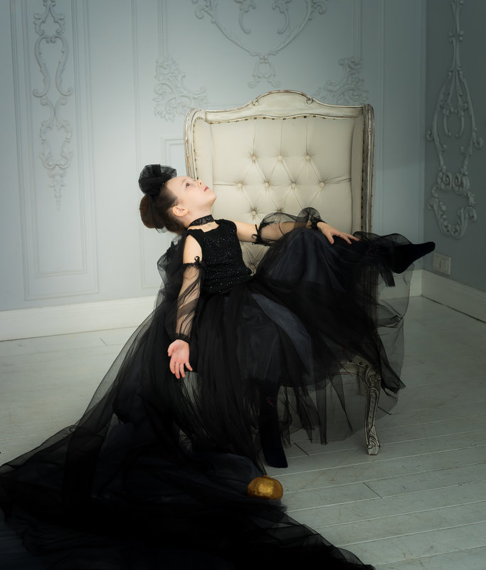 Сидящий черный ангел - Ирина Вайнбранд