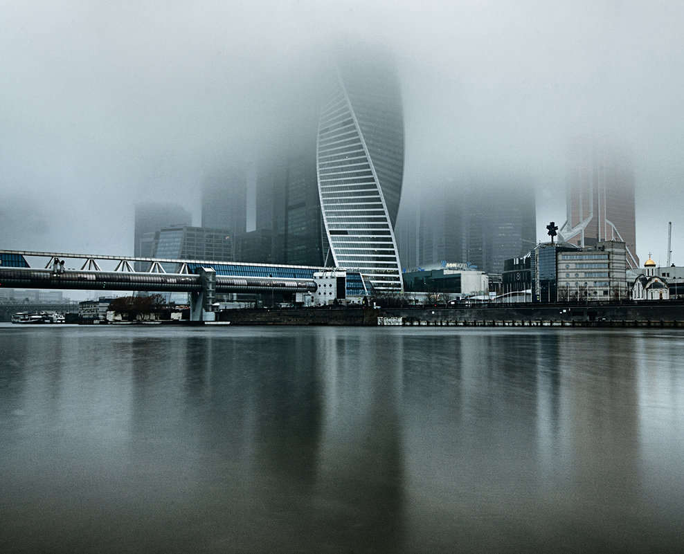 Москва -Сити в тумане - Александр Лебедев
