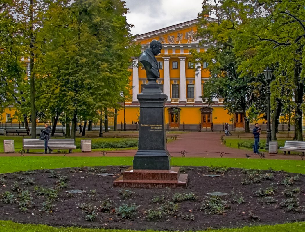 Памятник-бюст В.А.Жуковскому - Сергей Карачин