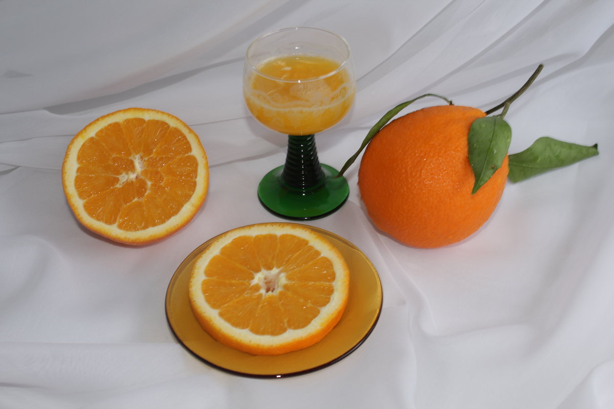 Натюрморт с апельсинами - Mariya laimite