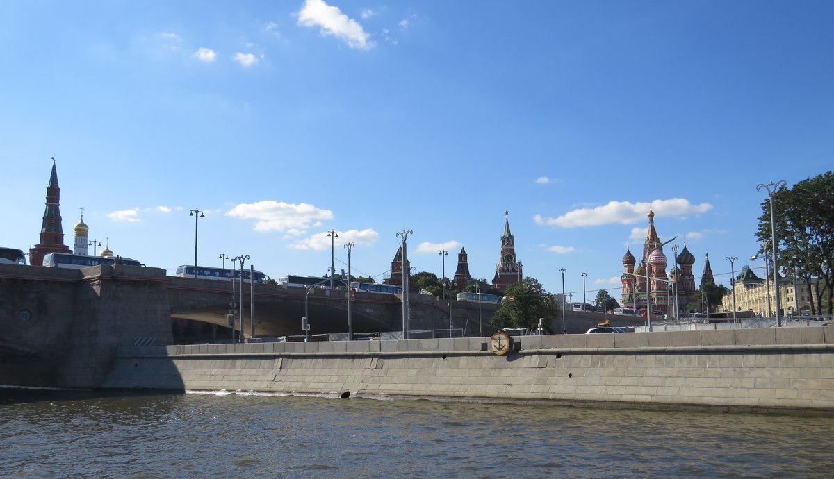 Москва. Большой Каменный Мост - Вера Щукина