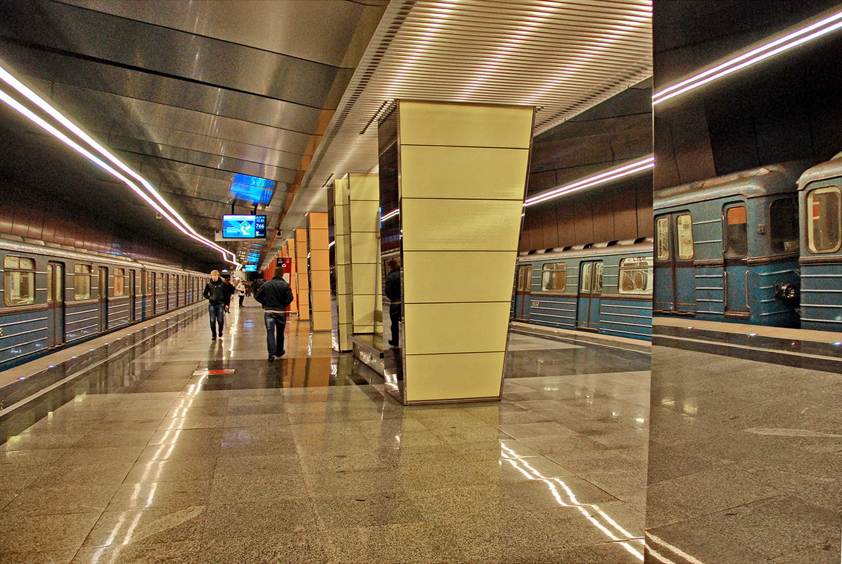 Московское метро - Анастасия Смирнова