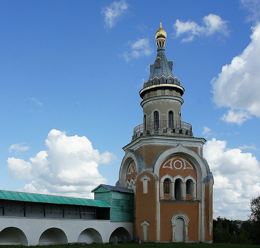 Новоторжский Борисоглебский монастырь. Свечная башня , 1870 г. - Елена Павлова (Смолова)