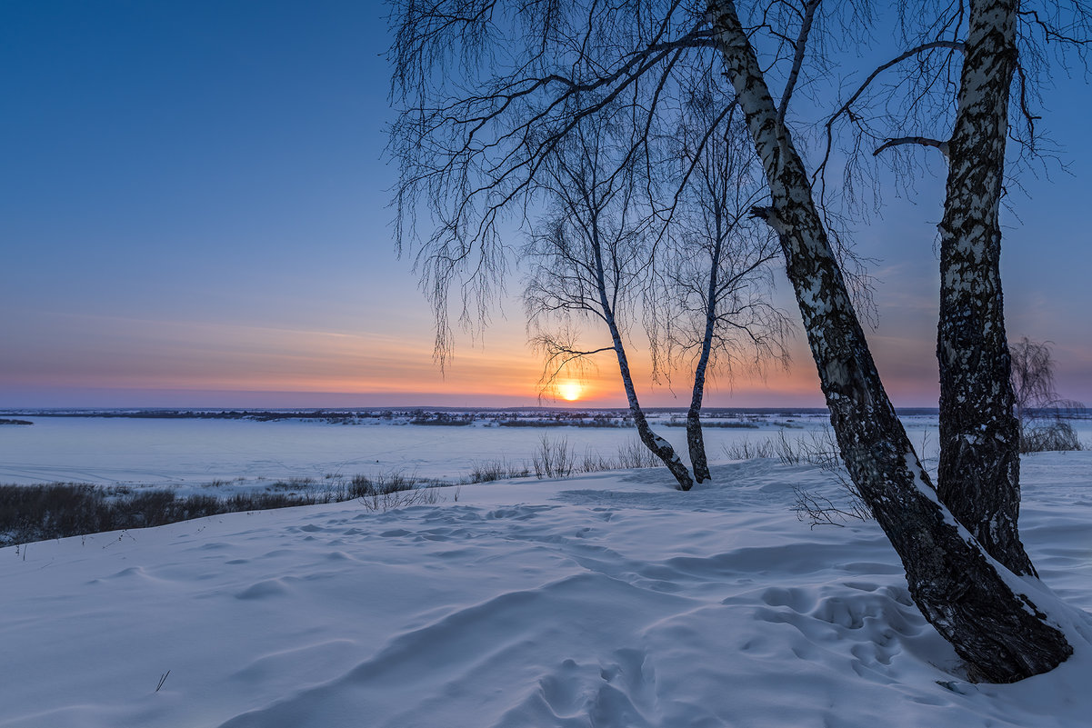 Морозный закат - Сергей Добрыднев