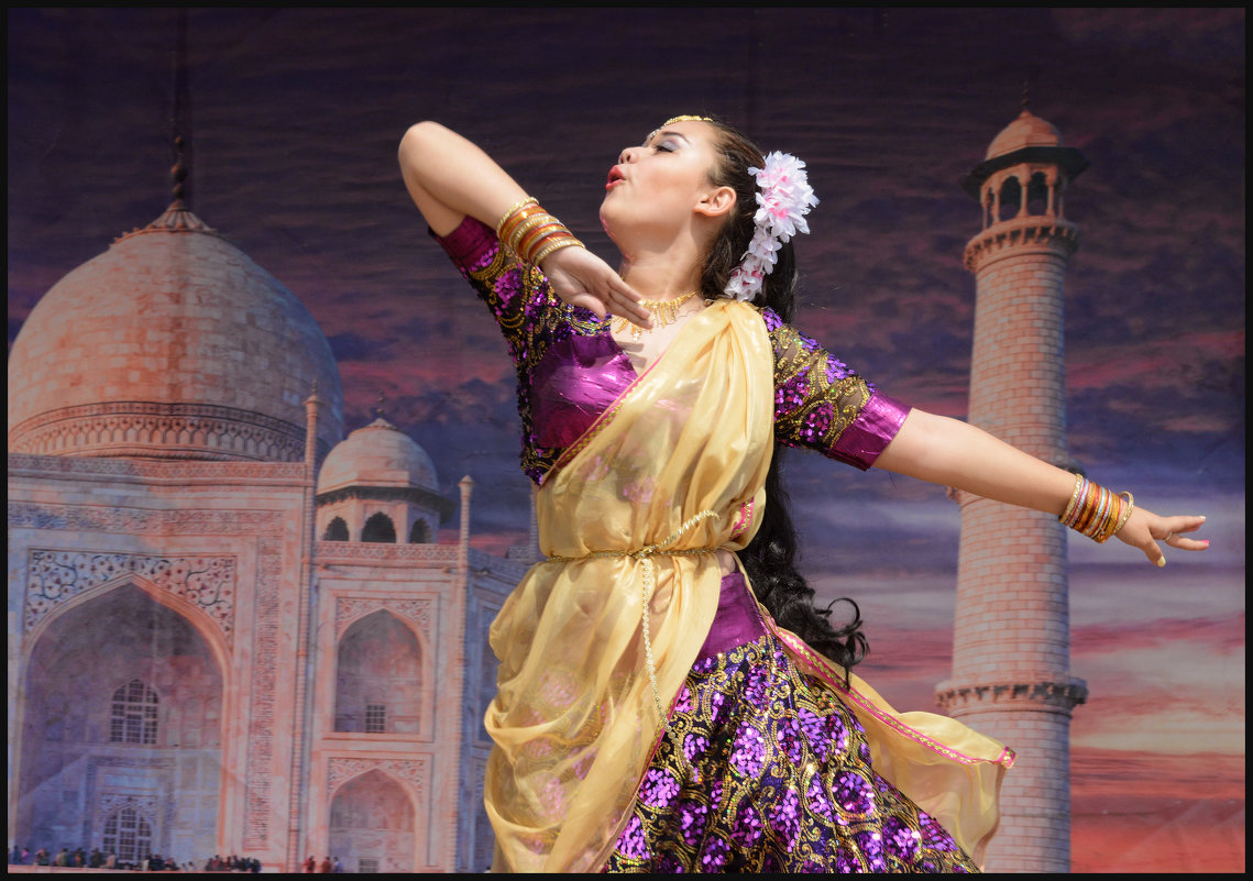 Индийские танцы - arkadii 