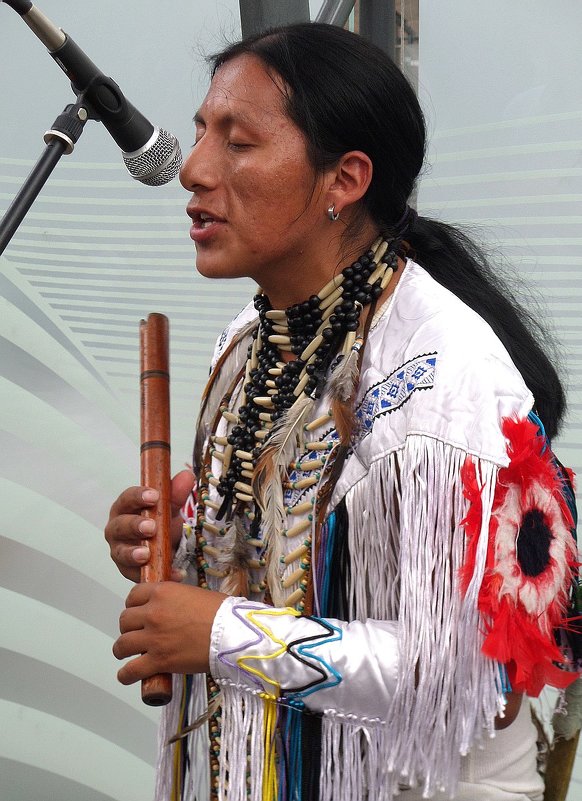 Индейцы поют свои зажигательные песни - Ирина Via
