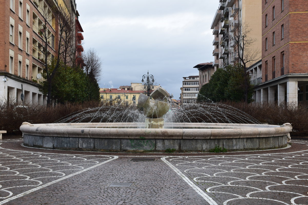 Италия.. Пиза... весна2018... фонтан... - Galina Leskova