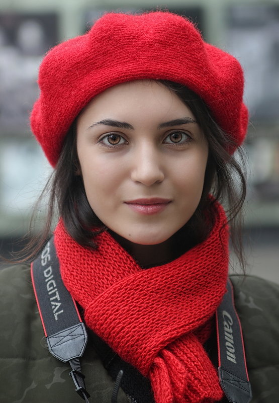Красная шапочка. - Саша Бабаев