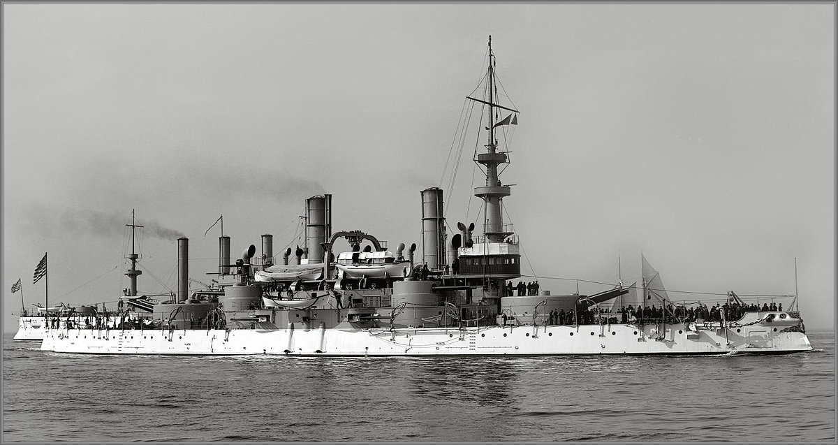 Predreadnought battleship USS "Massachusetts" in 1899. - Александр 