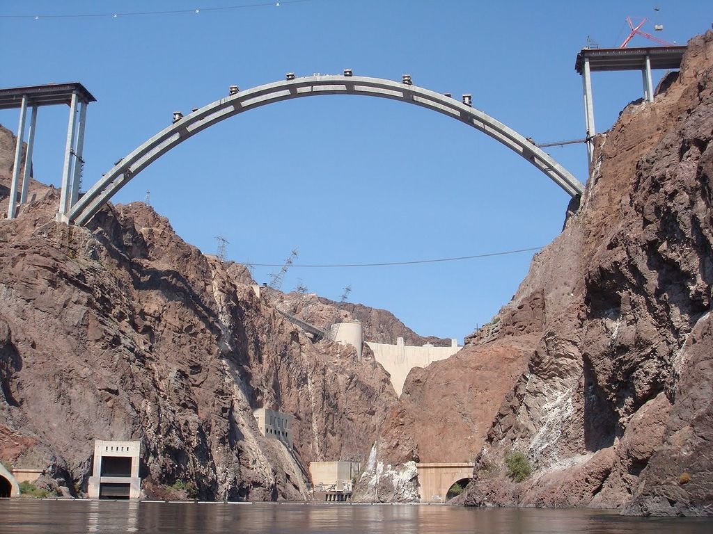 Строительство объездного моста плотины Гувера, США (из интернета) - Юрий Поляков