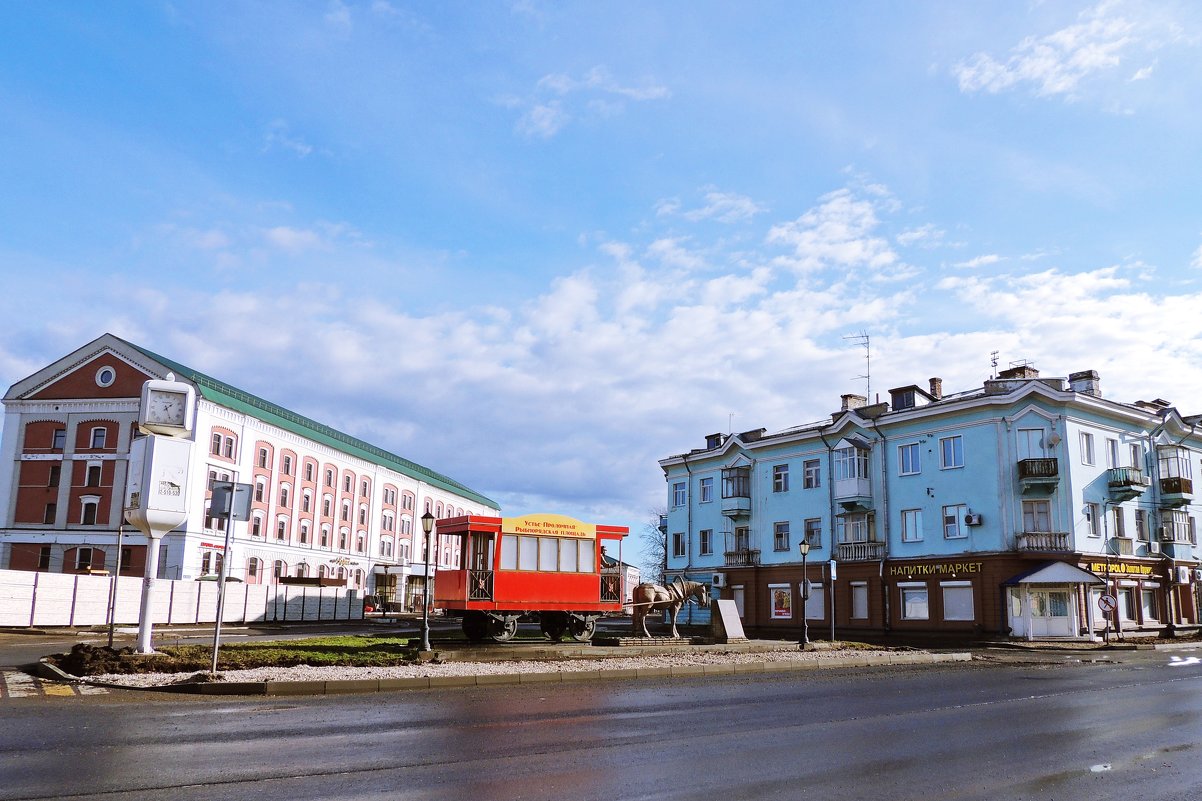 Памятник лошади Петрушке в Казани - Ирина Козлова