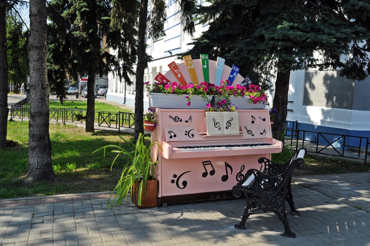Розовое пианино. - Лариса Вишневская