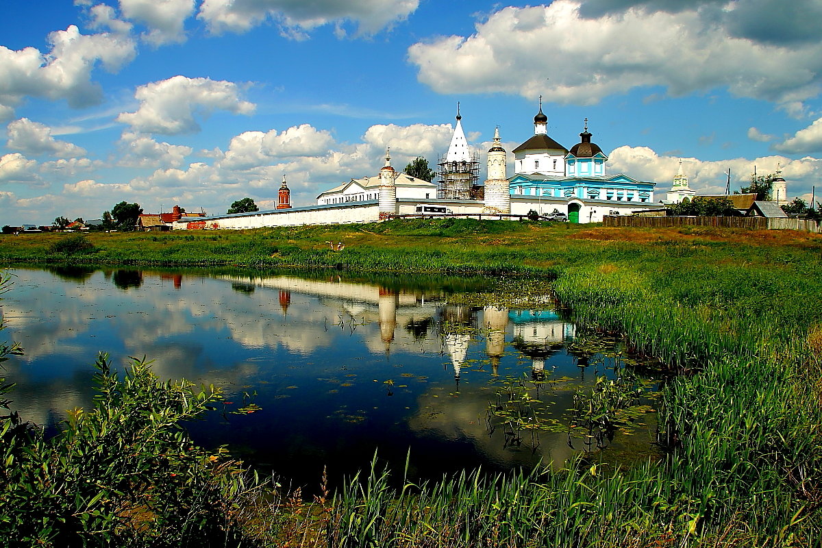 Коломна  Монастырь - олег свирский 