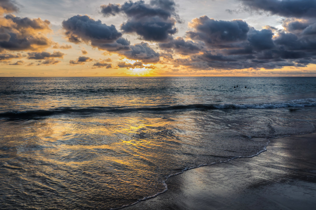 Karon beach - Slava Hamamoto