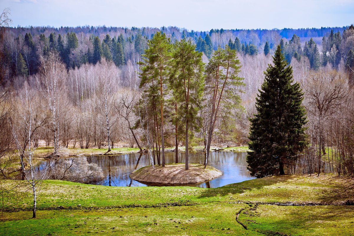 island in lake - Евгений Балакин