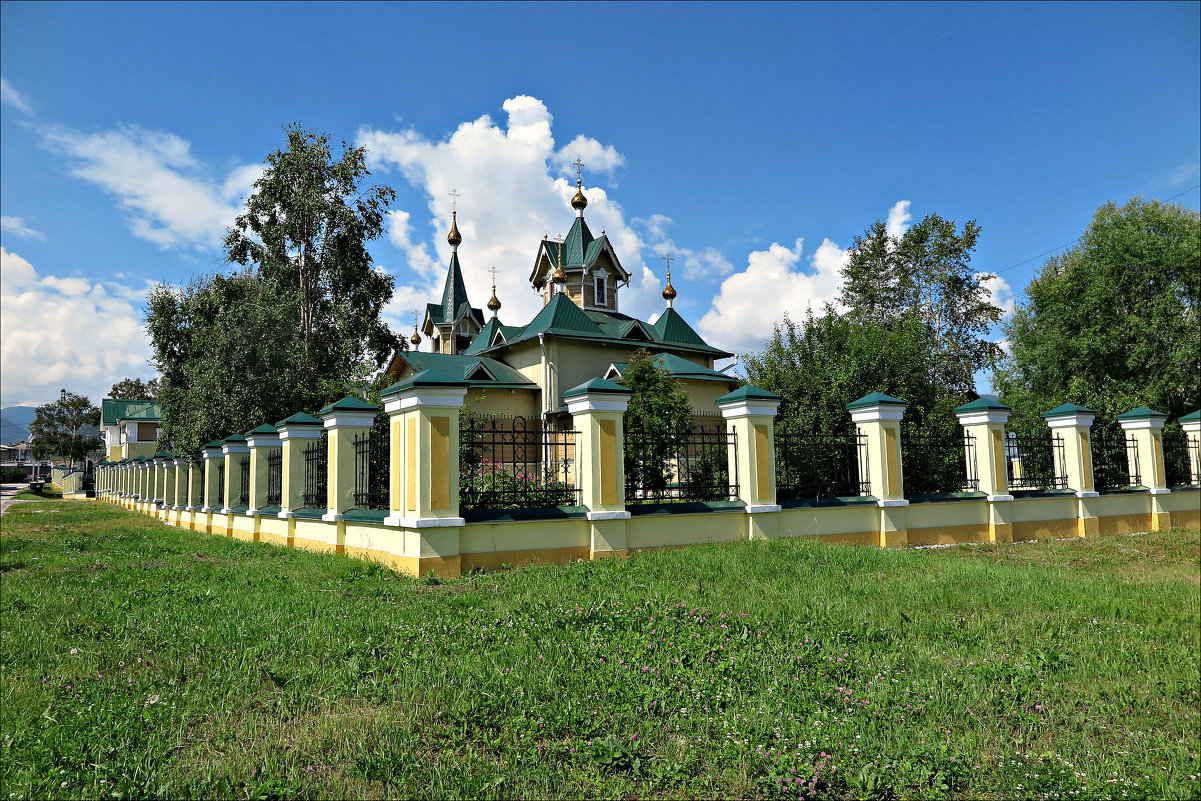 Никольская церковь в Слюдянке - Leonid Rutov