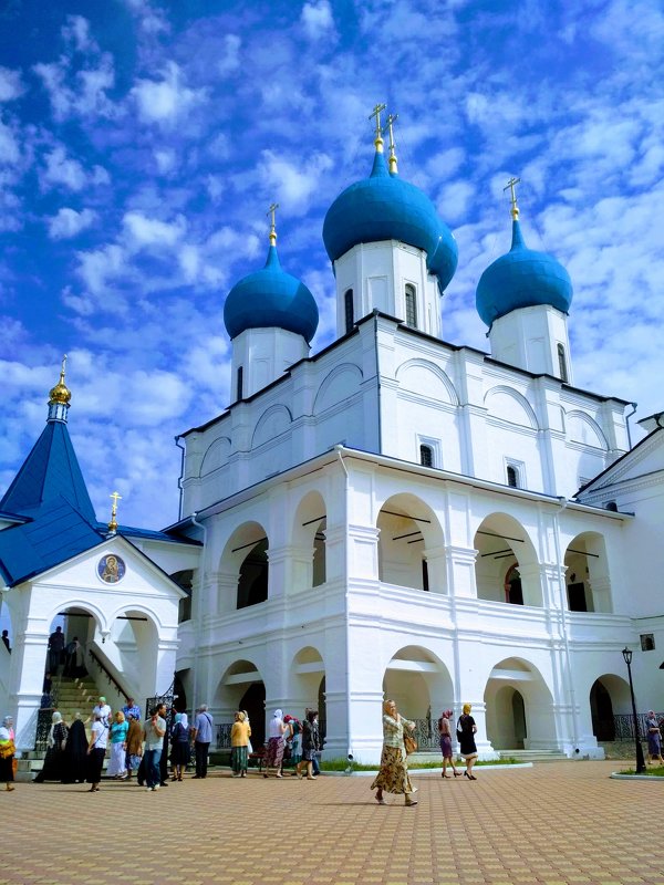 Мужской монастырь в Серпухове - Ольга .