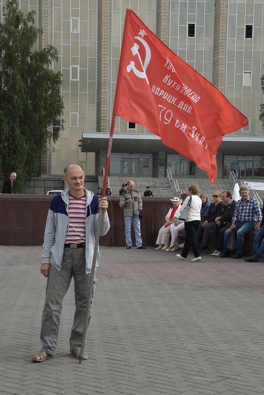 Знаменосец 1 - Евгений Мельников