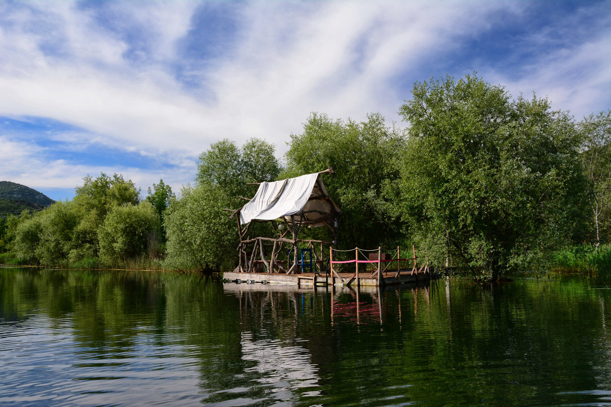 озеро у горы Гасфорта в Севастополе - Татьяна Сандулова 