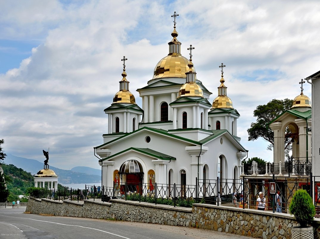 Храм Святого Архистратига Михаила - Mikhail Irtyshskiy