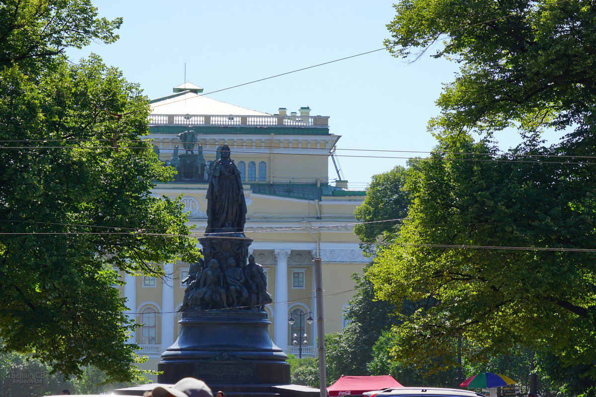 Памятник Екатерине Второй - Сергей Беляев